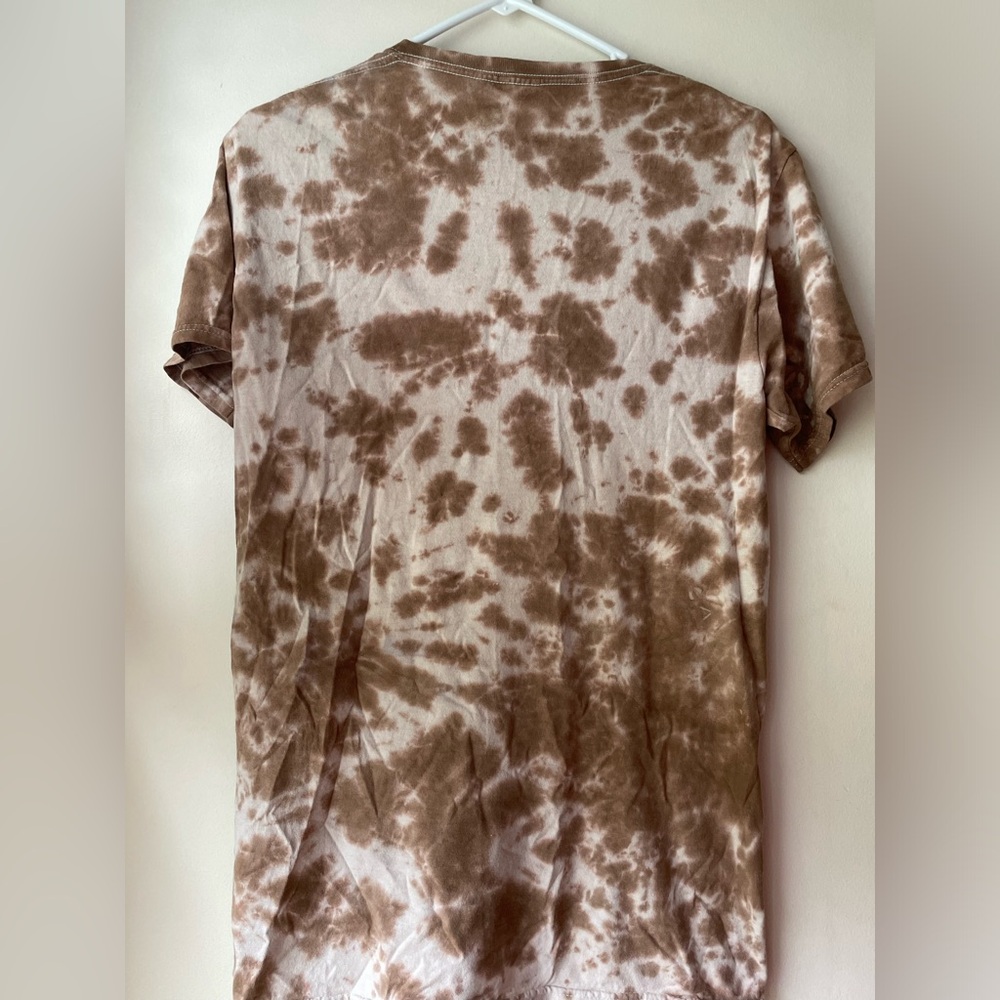 ‼️Coming Soon‼️ Tie Dye Nude Shirt - Picture 2 of 3
